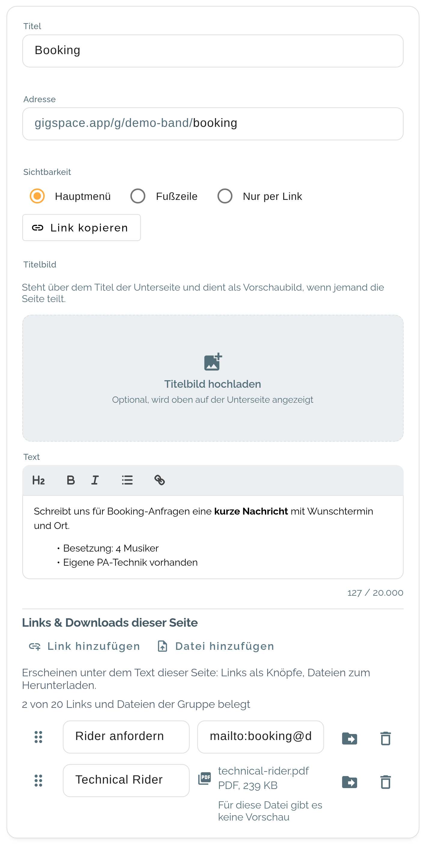 Editor der Unterseite Booking: Titel, Adresse gigspace.app/g/demo-band/booking, Sichtbarkeit Hauptmenü, Feld für das Titelbild, formatierter Text mit Aufzählung und darunter Links & Downloads dieser Seite mit einem Link und einer Datei